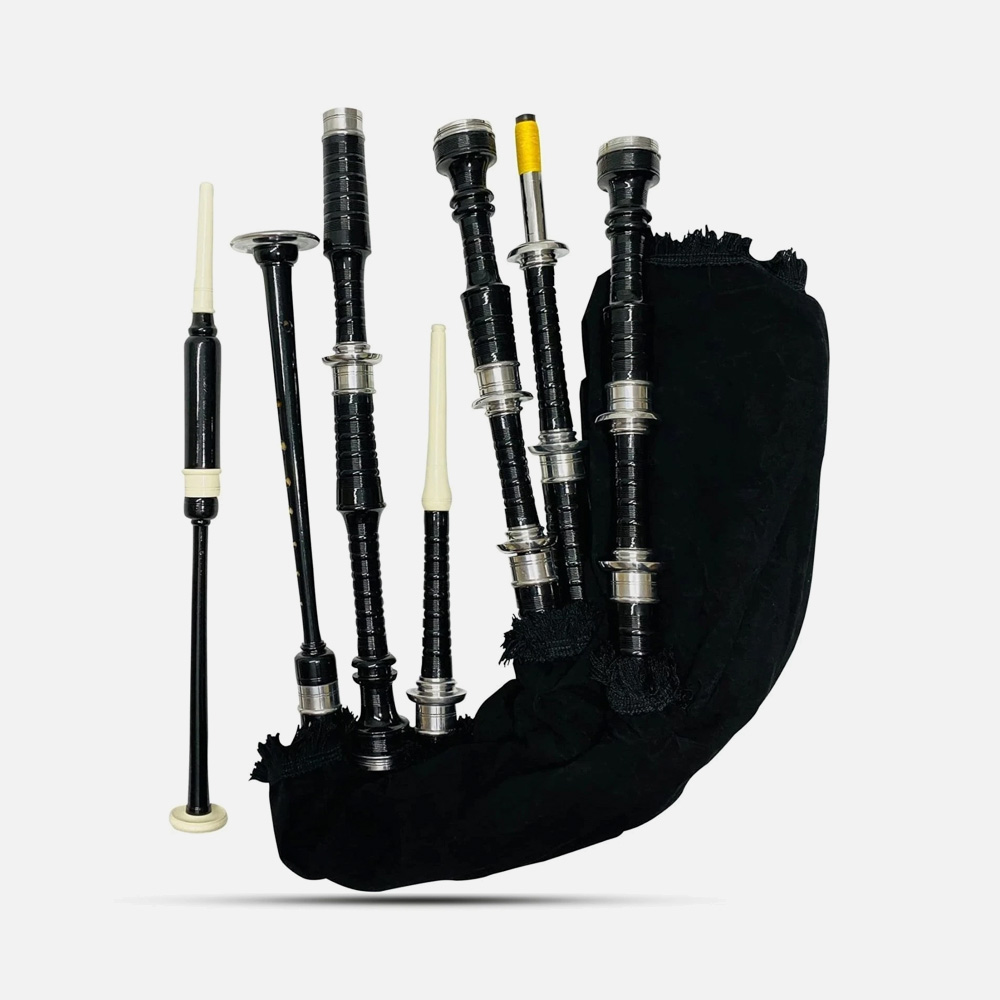 Black Mounts Bagpipe - Image 4
