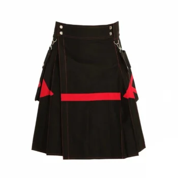 Diagonal utility kilt for men with contrasting front stripe and detachable cargo pockets